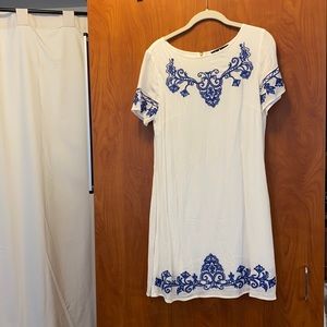 Lulus white dress
